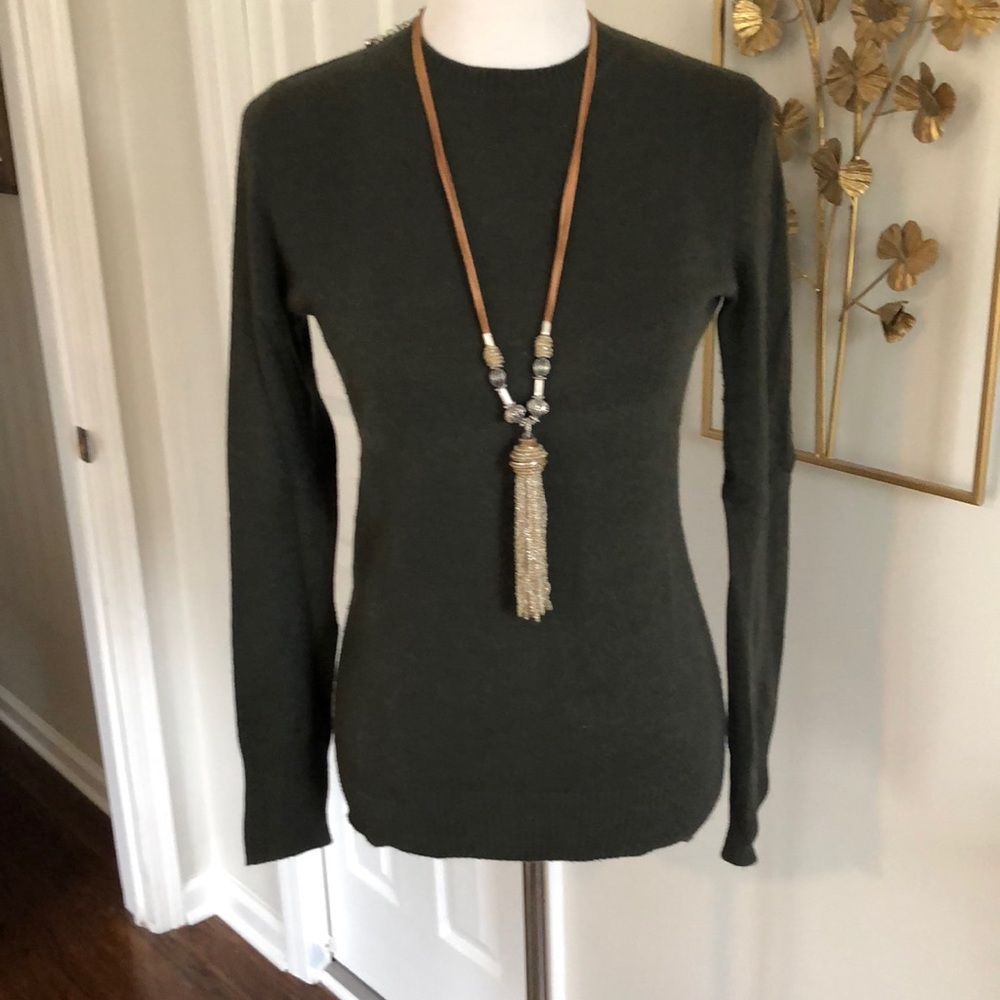 Cashmere sweater